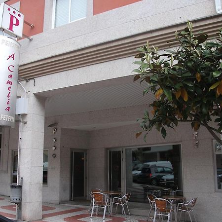 Hostal A Camelia Моания Экстерьер фото