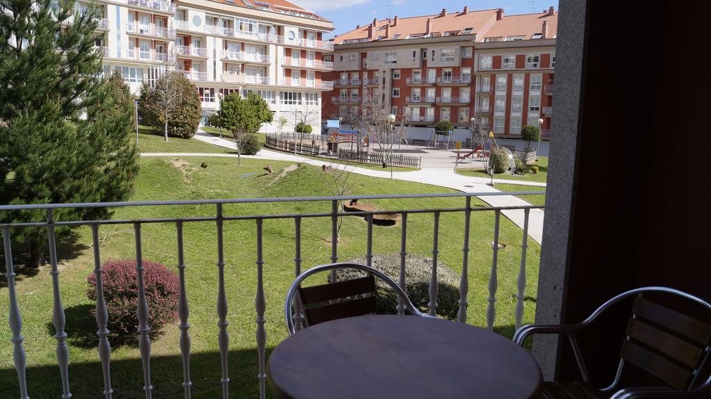 Hostal A Camelia Моания Экстерьер фото