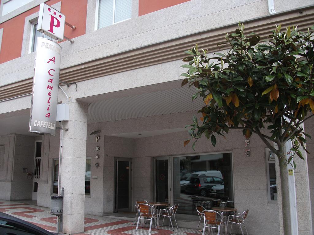 Hostal A Camelia Моания Экстерьер фото